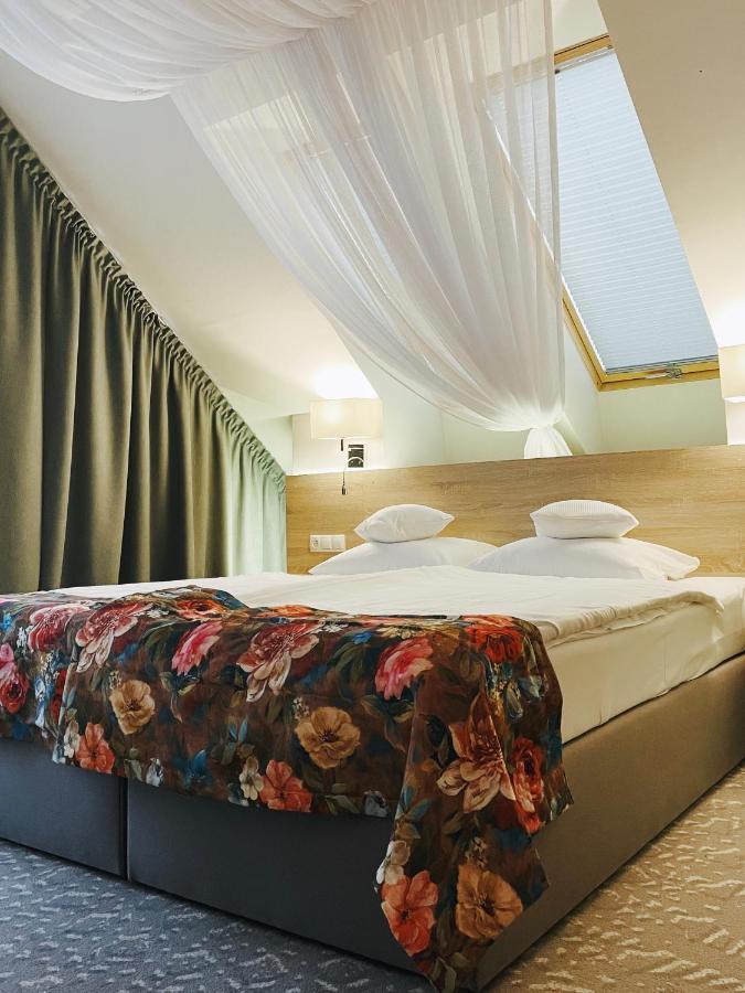 Gosciniec Folwark Nadawki Bed & Breakfast Sienkiewicze Bagian luar foto