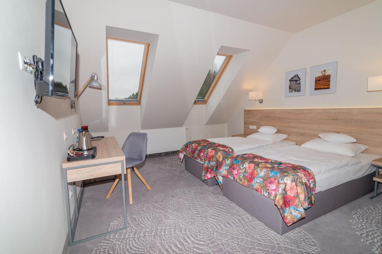 Gosciniec Folwark Nadawki Bed & Breakfast Sienkiewicze Bagian luar foto